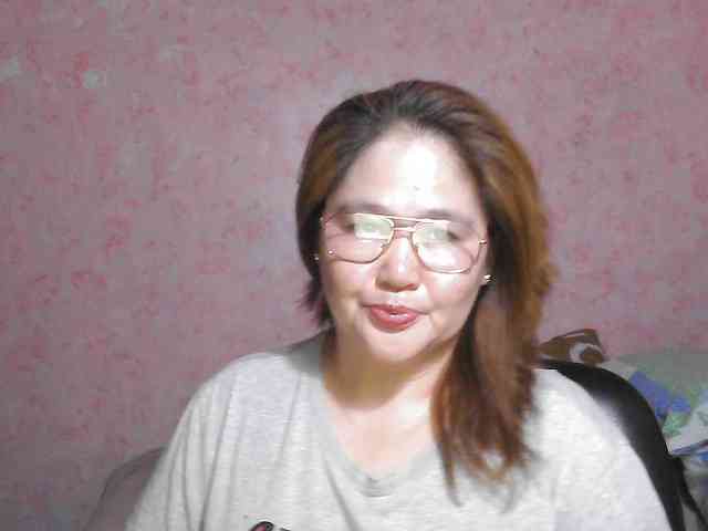 NICEtitspinay webcam