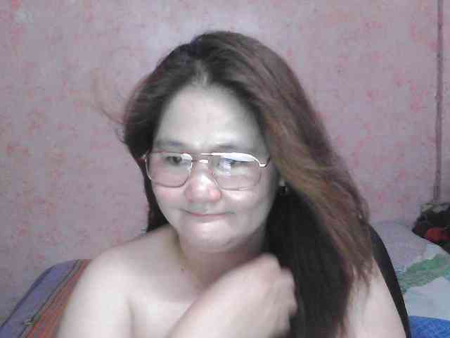 NICEtitspinay webcam