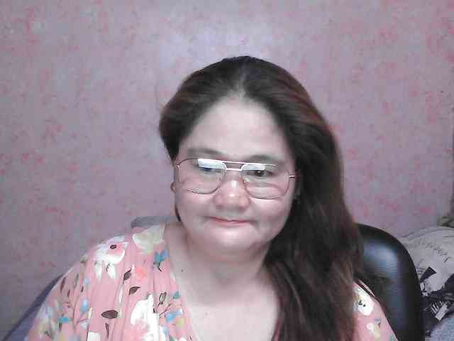 NICEtitspinay webcam