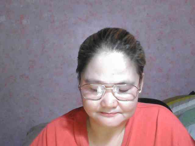 NICEtitspinay webcam