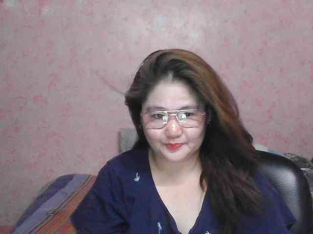 NICEtitspinay webcam