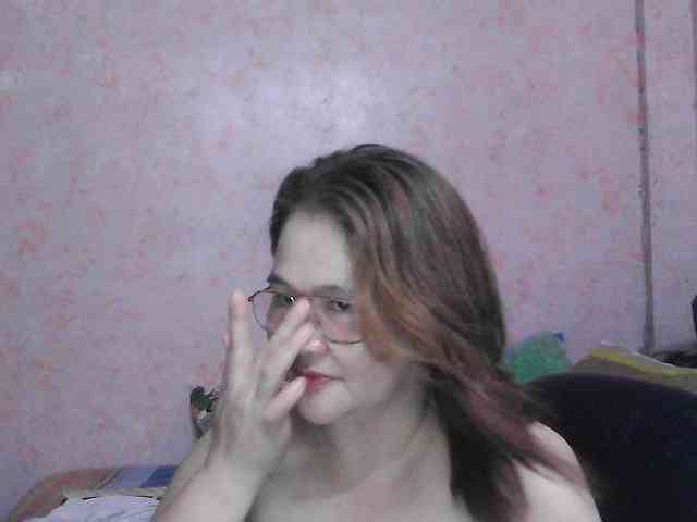 NICEtitspinay webcam