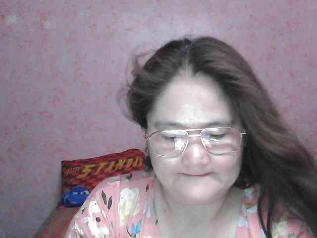NICEtitspinay webcam