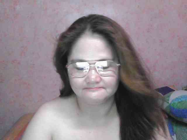 NICEtitspinay webcam