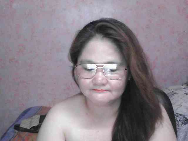NICEtitspinay webcam