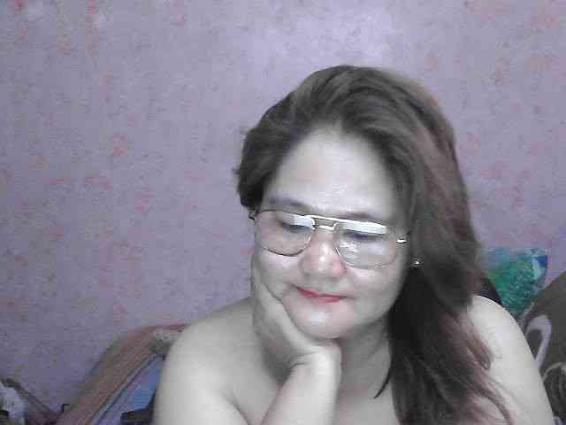 NICEtitspinay webcam