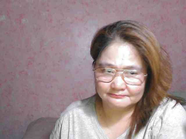 NICEtitspinay webcam