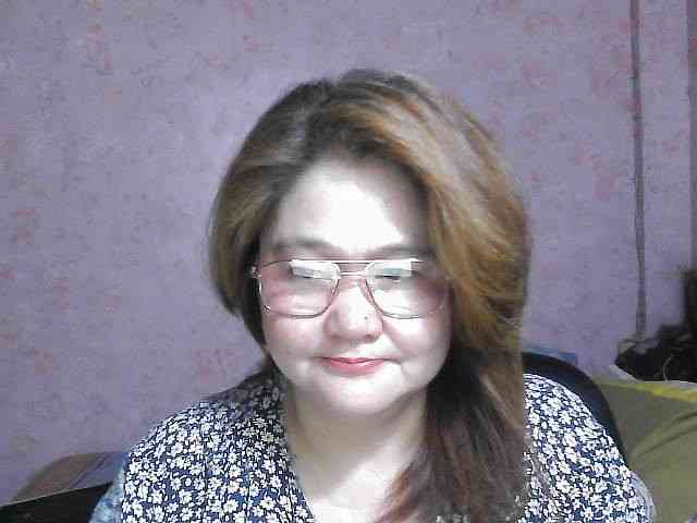 NICEtitspinay webcam