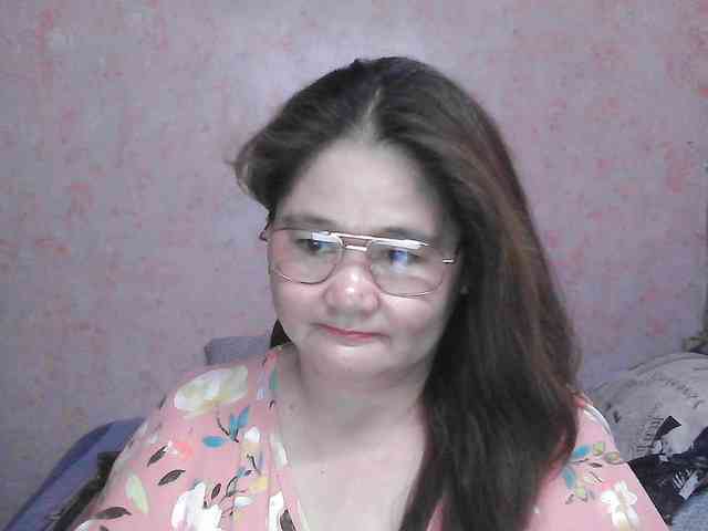NICEtitspinay webcam