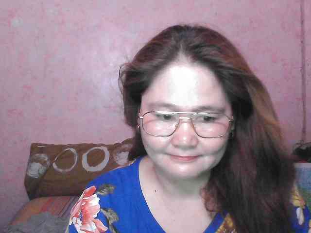 NICEtitspinay webcam