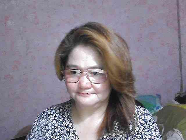 NICEtitspinay webcam