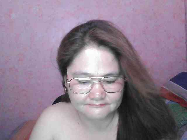 NICEtitspinay webcam