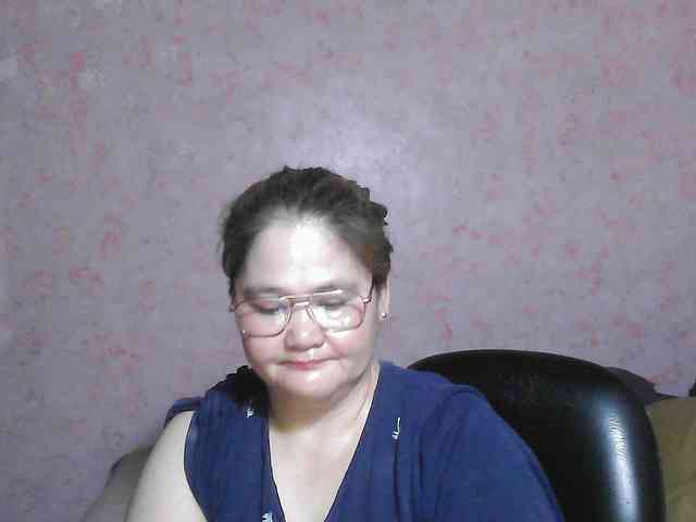 NICEtitspinay webcam