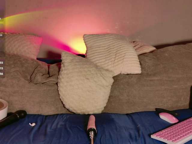 CherryGirlfriend live cam preview