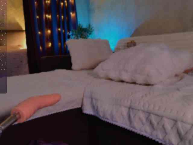CherryGirlfriend webcam