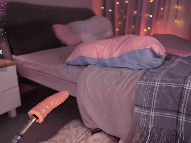 CherryGirlfriend webcam