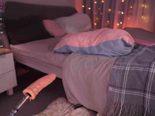 CherryGirlfriend webcam