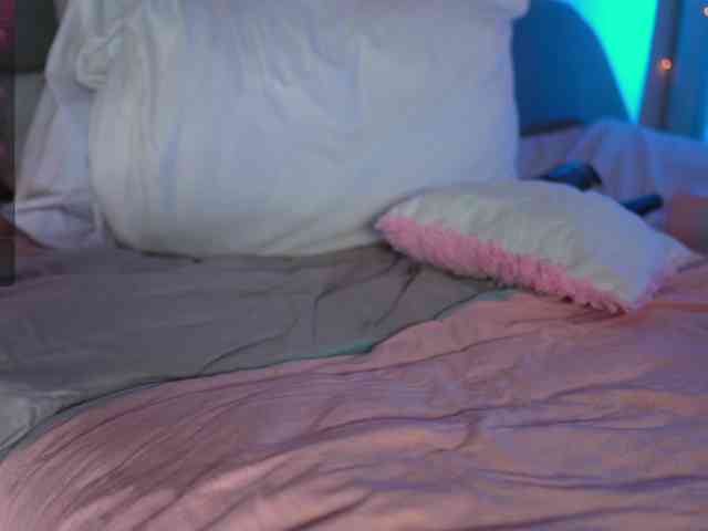 CherryGirlfriend webcam