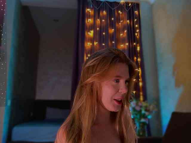 Model: CherryGirlfriend
