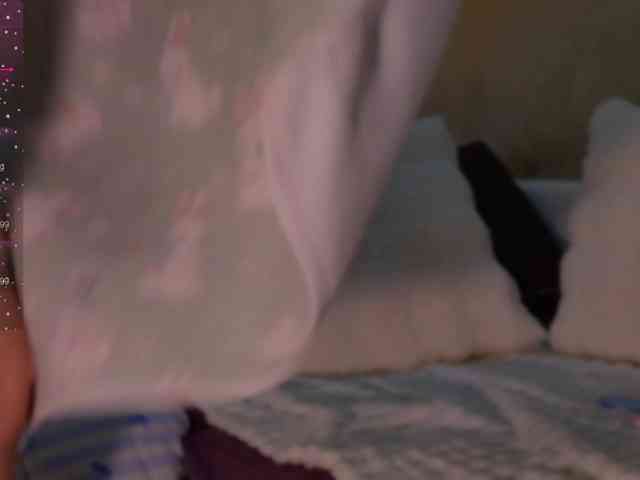CherryGirlfriend webcam