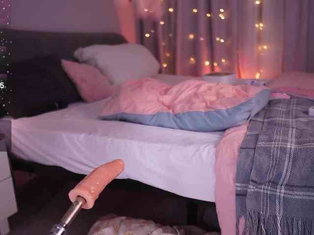 CherryGirlfriend webcam