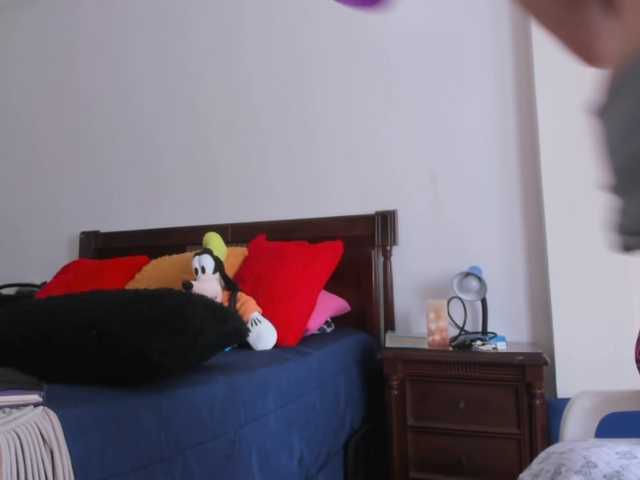 skarlethking8 live cam on BongaCams