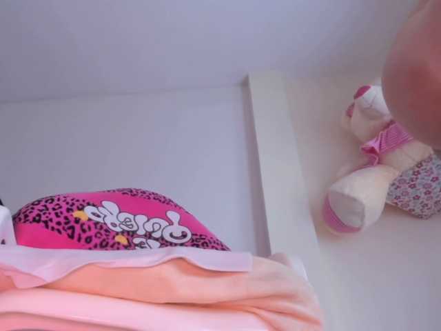 skarlethking8 live cam on BongaCams