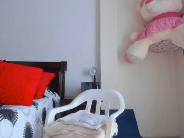 skarlethking8 live cam on BongaCams