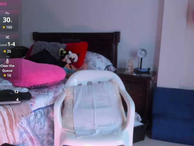 skarlethking8 live cam on BongaCams