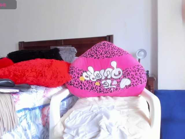 skarlethking8 live cam on BongaCams