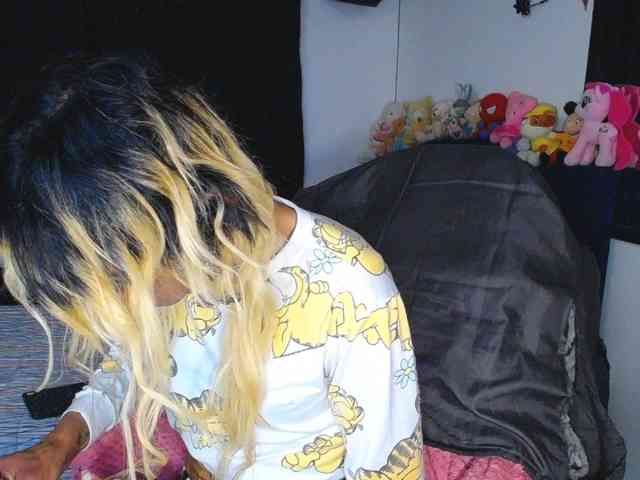 flaquitacoral Sex Cam Show