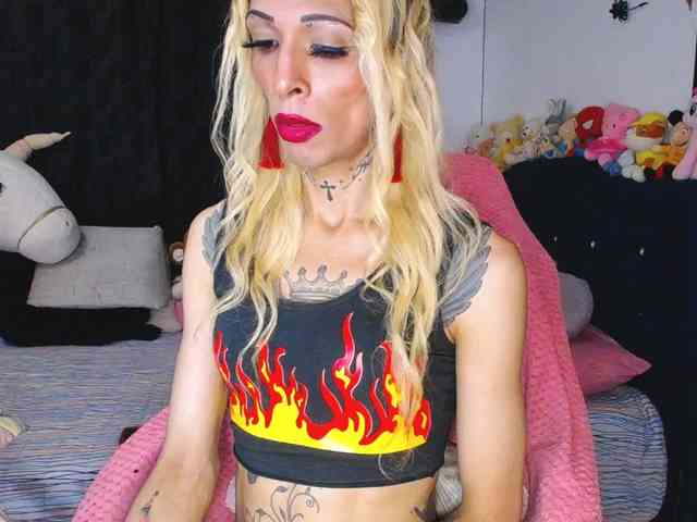 flaquitacoral Sex Cam Show