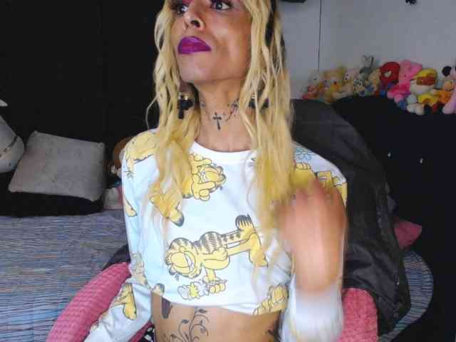 flaquitacoral Sex Cam Show