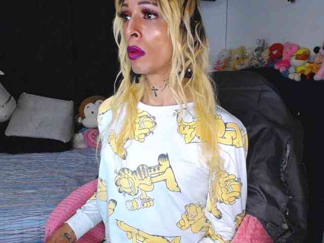 flaquitacoral Sex Cam Show