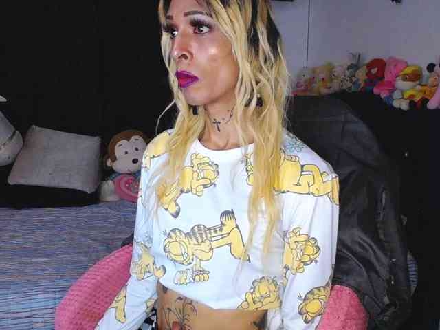 flaquitacoral Sex Cam Show