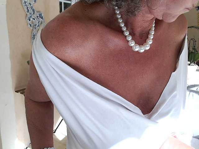 -PimentRouge- live cam on BongaCams