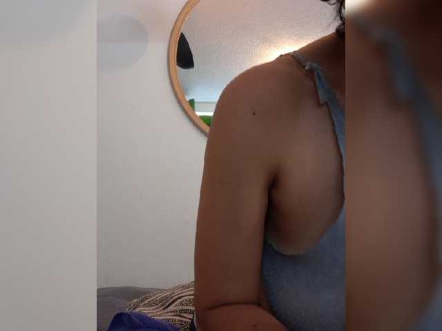 Fruttituttis live webcam show