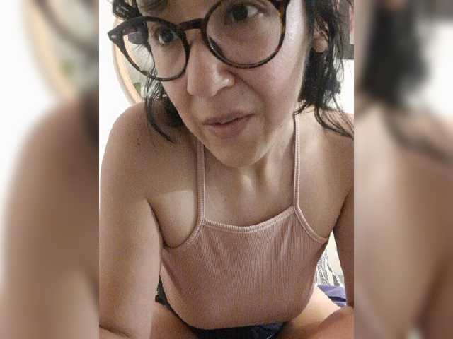 le modèle Fruttituttis est en webcam porno dans un show sur le site bongacams, il possède les tags suivants: Latino/Hispanic,Brunette,Trimmed