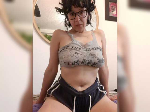 Fruttituttis live cam on BongaCams