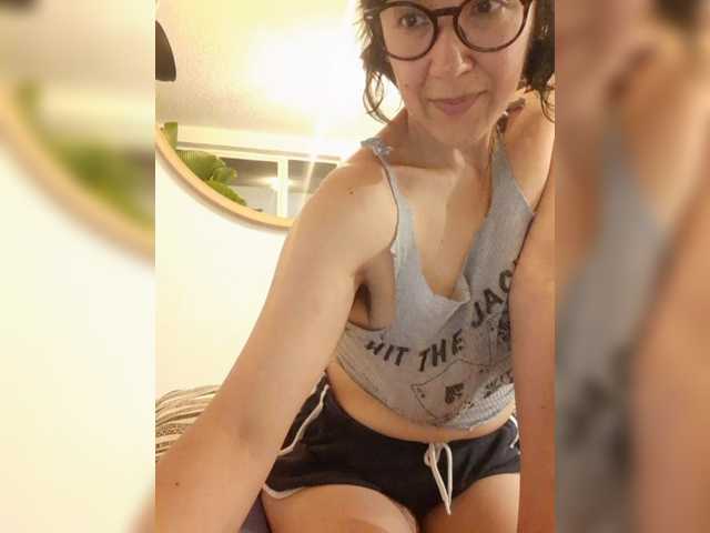 Fruttituttis live cam on BongaCams
