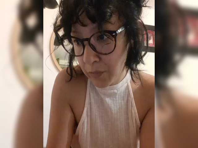Fruttituttis live cam on BongaCams