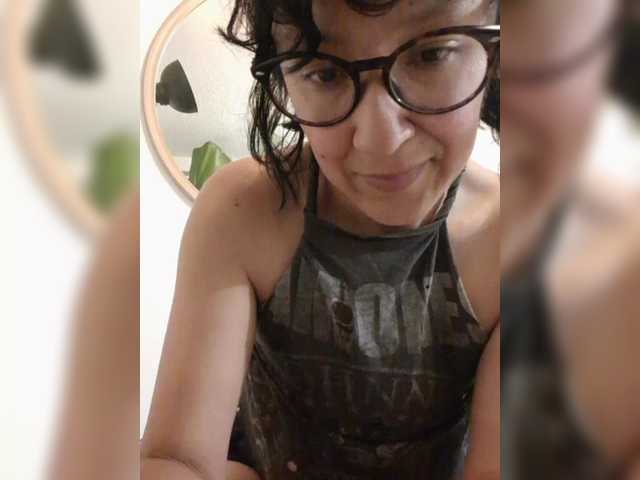 Fruttituttis live cam on BongaCams
