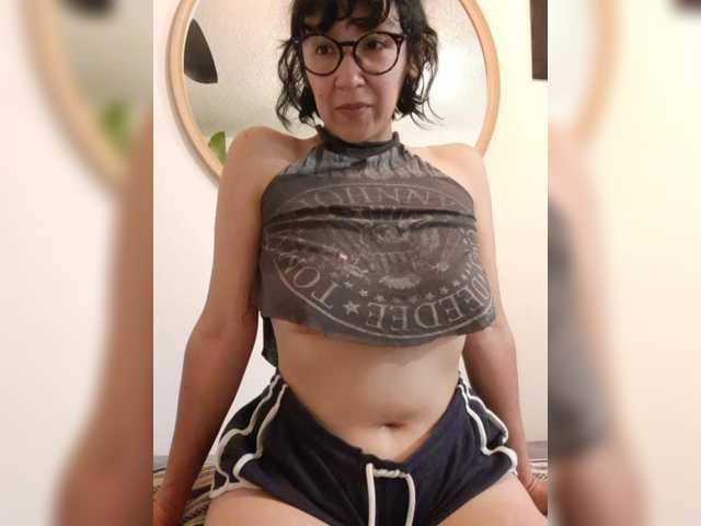 Fruttituttis Live Cam on BongaCams