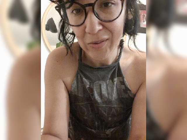 Fruttituttis live cam on BongaCams