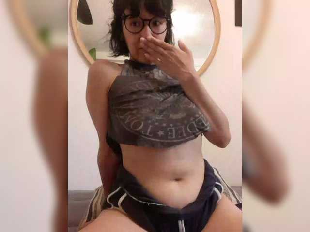 Fruttituttis live cam on BongaCams
