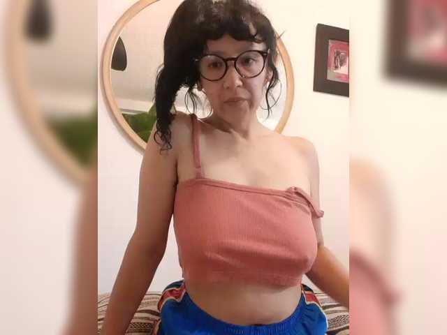 Sex chat gratuit in direct cu Fruttituttis pe BongaCams