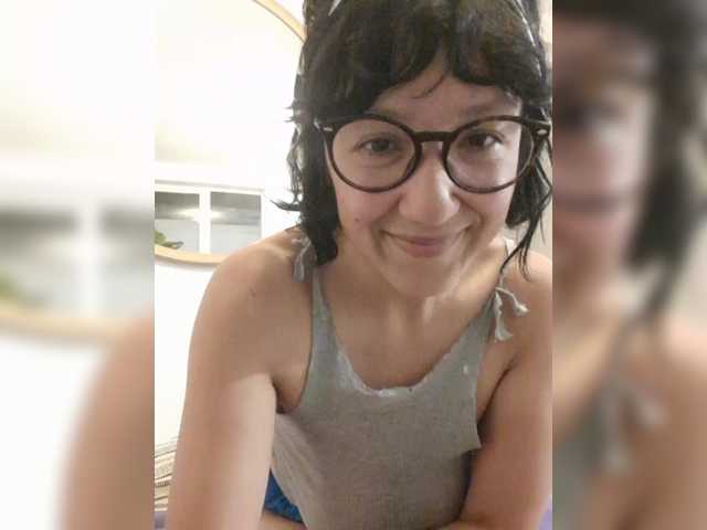 Fruttituttis live cam on BongaCams