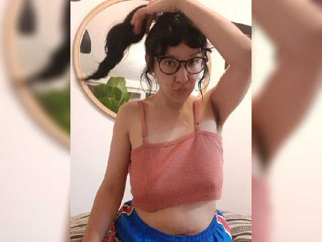 Fruttituttis live cam on BongaCams