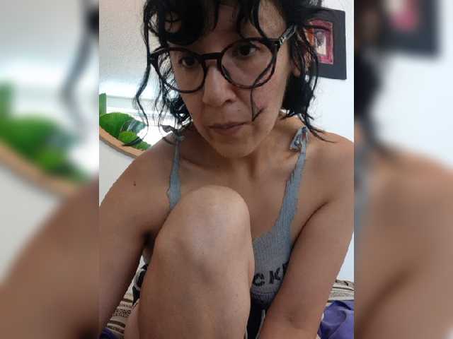 Fruttituttis live cam on BongaCams