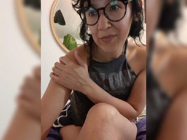 Fruttituttis live cam on BongaCams